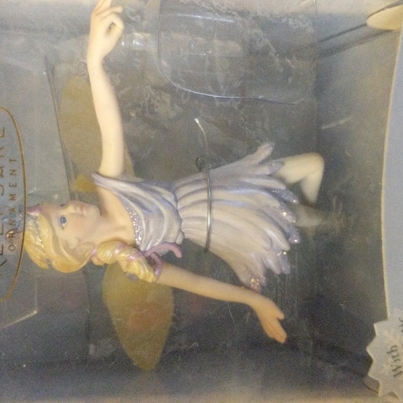 Hallmark Frostlite Faeries Collection 8-piece Christmas ornament set - Picture 17 of 17